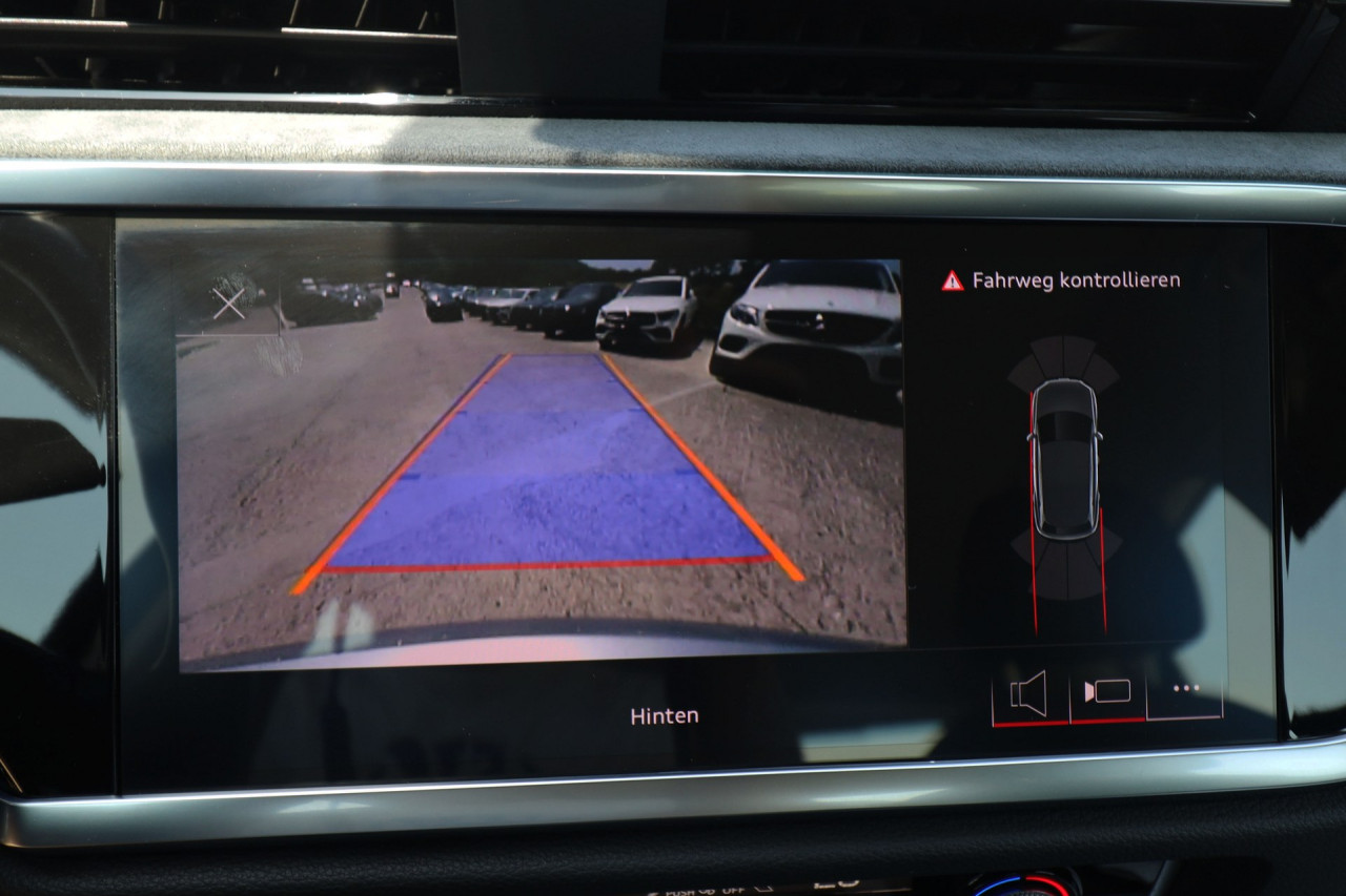 Audi Q3 35 TDI S-Tronic MATRIX VIRTUAL Navi Kamera 2xParktronic