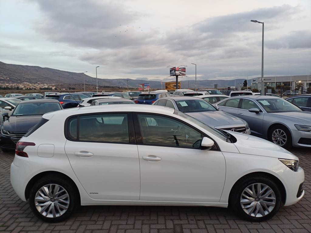 Peugeot 308 1.5 BlueHDI VIRTUAL COCKPIT 2021 GOD