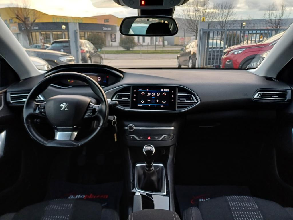 Peugeot 308 1.5 BlueHDI VIRTUAL COCKPIT 2021 GOD