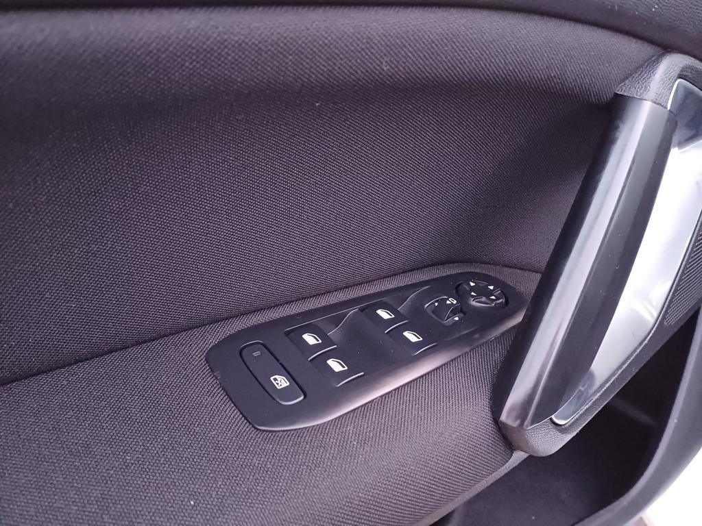 Peugeot 308 1.5 BlueHDI VIRTUAL COCKPIT 2021 GOD
