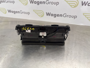 Resetka ventilacije Volkswagen Jetta 2014 (fotografija 2)