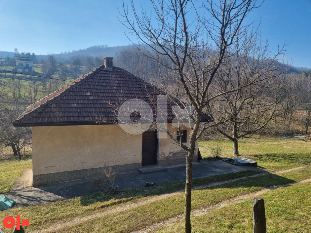 Kuća, Vikendica, 1400m2 zemlje, Istocno Sarajevo, Lukavica 3