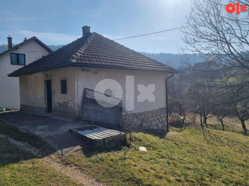 Kuća, Vikendica, 1400m2 zemlje, Istocno Sarajevo, Lukavica 2