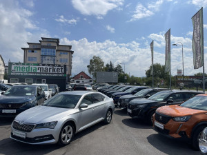 Škoda Superb DSG Automatik 2.0TDI 2021g. KAMERA LED NAVI