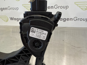 Potenciometar gasa Audi A4 B8 (fotografija 2)