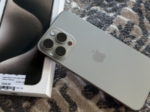 Iphone 15 Pro Max Natural titanium 256gb