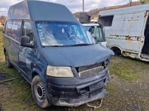 VW T5 dijelovi djelovi 1.9 2006godina