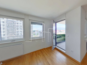 Stan Istočno Sarajevo 3 spavaće 73m2