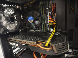 Rcunar gaming i3 10105f, rx 580 8gb