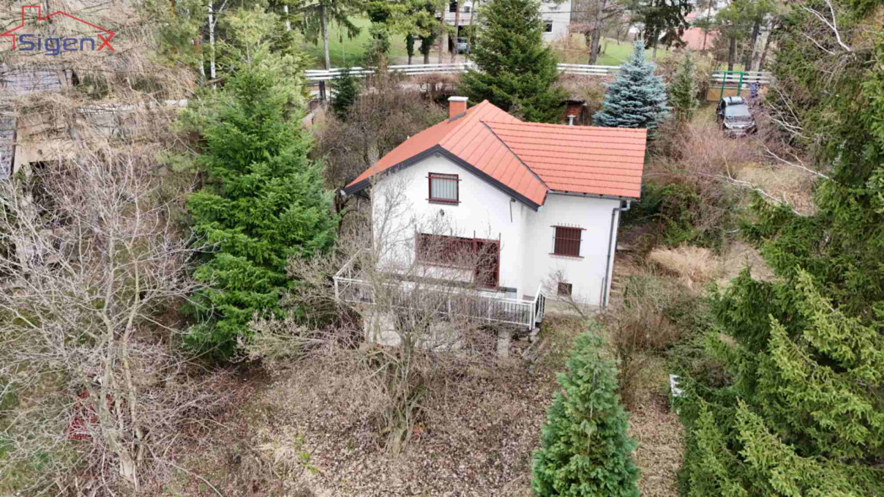 Kuća / Vikendica sa zemljištem / Dobroševići / Novi Grad