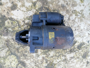 Peugeot 205 pezo anlaser