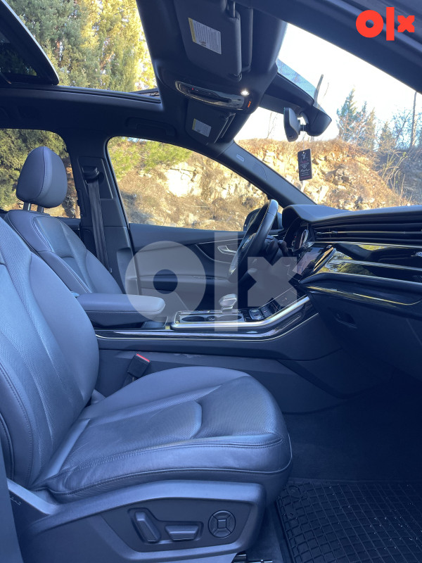 Audi Q7 3.0 Premium Plus/ Full / 7 sjedišta/ Panorama/ Bose/NOVO