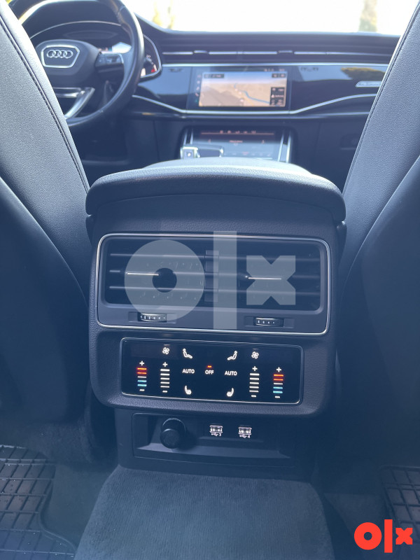 Audi Q7 3.0 Premium Plus/ Full / 7 sjedišta/ Panorama/ Bose/NOVO