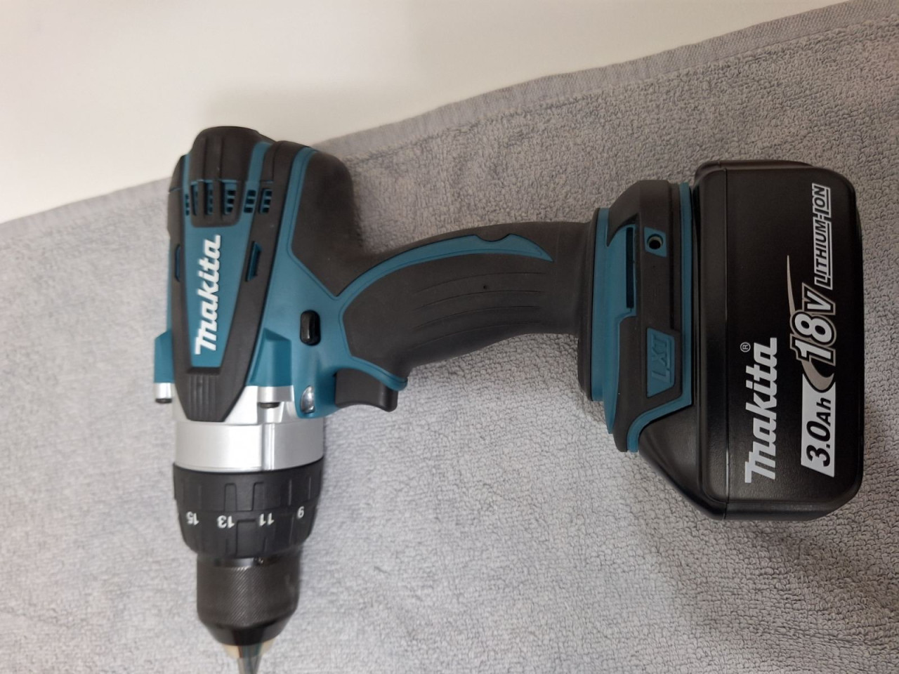 Makita aku udarna bušilica odvijač DHP458Z