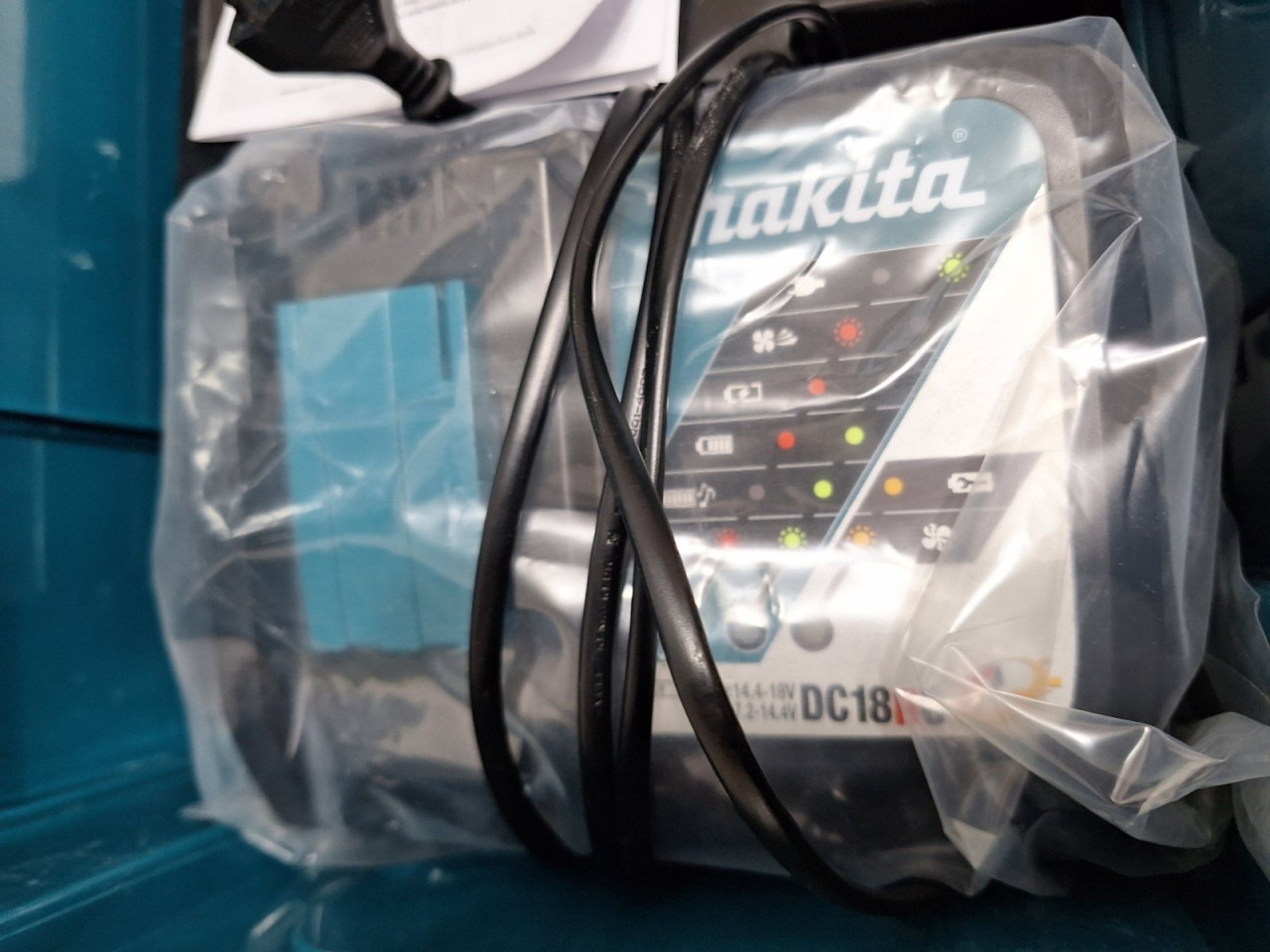 Makita aku udarna bušilica odvijač DHP458Z