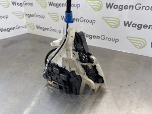 Brava vrata nosac steke prednja desna Volkswagen Passat CC (fotografija 1)