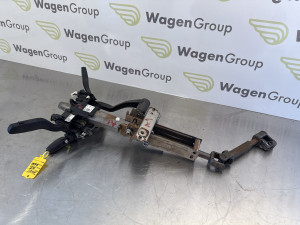 Stub vreteno krst volana Audi A1 2012