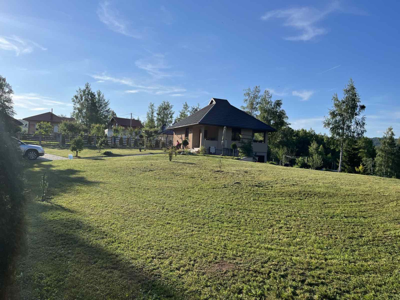 Vikendica sa zemljištem - Trnovo - Brutusi - 6975m2 4