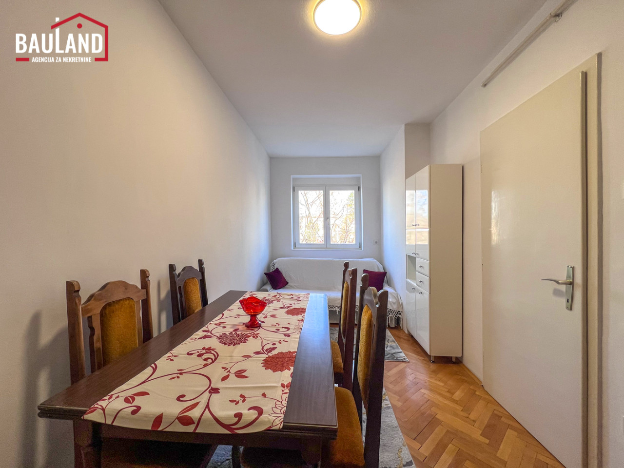 Dvoiposoban namješten stan/ Bolnička/ Centar 14