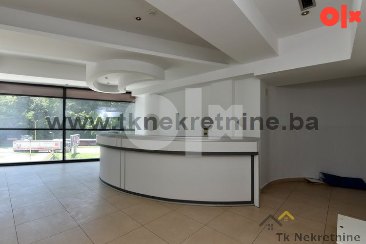 CENTAR - Poslovni prostor 214 m2, zgrada "Titanik" 6