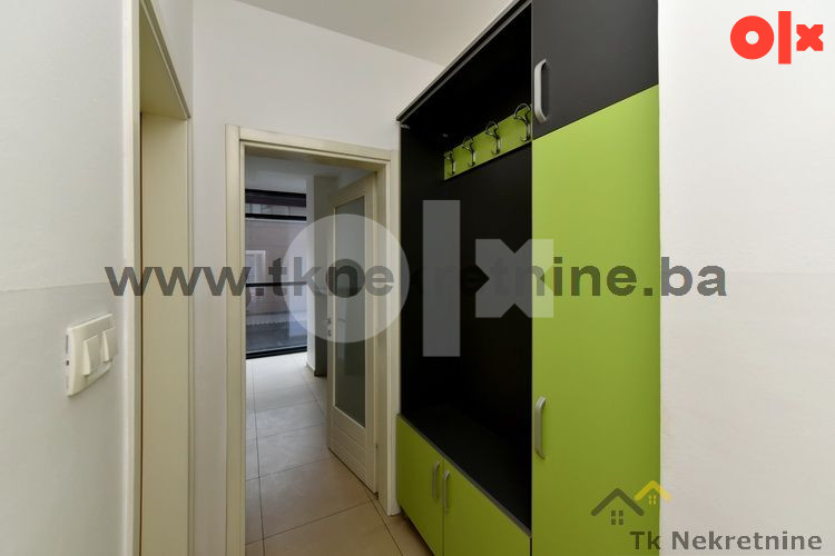 CENTAR - Poslovni prostor 214 m2, zgrada "Titanik" 14