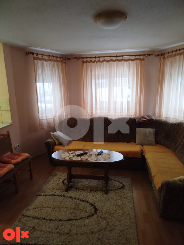 Prodaja kuce- BL-centar-1 sprat useljiv-2 u roh bau fazi) 2