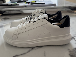 *PULL&BEAR* Patike (muske) vl.44 i 45