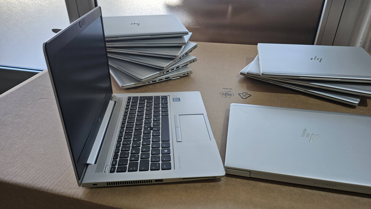 HP EliteBook 830 G6 i5 8365U 1,6GHz 8GB, 256GB SSD FHD 13,3"