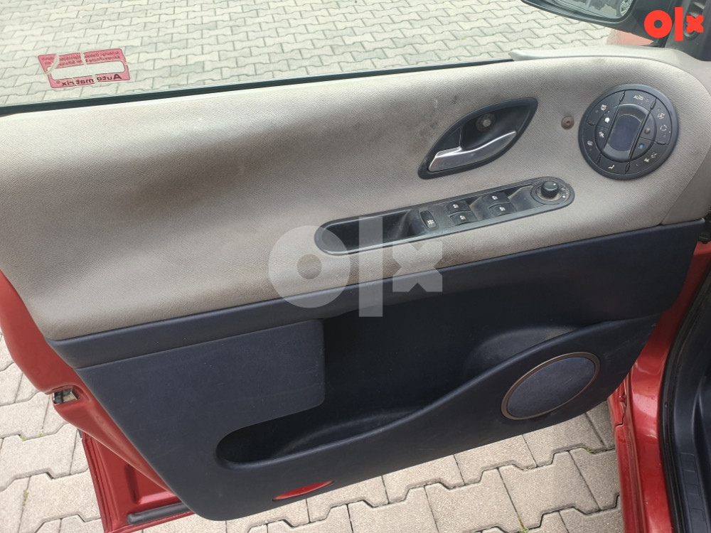 RENAULT ESPACE 2.0 BENZIN 2003 g.p REGISTROVAN,7 sjedišta