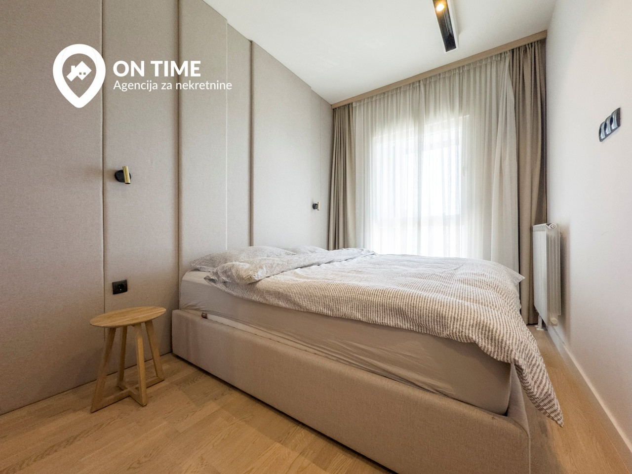 ON TIME IZDAJE : Luksuzan stan u Sarajevu, Bulevar, Garaza