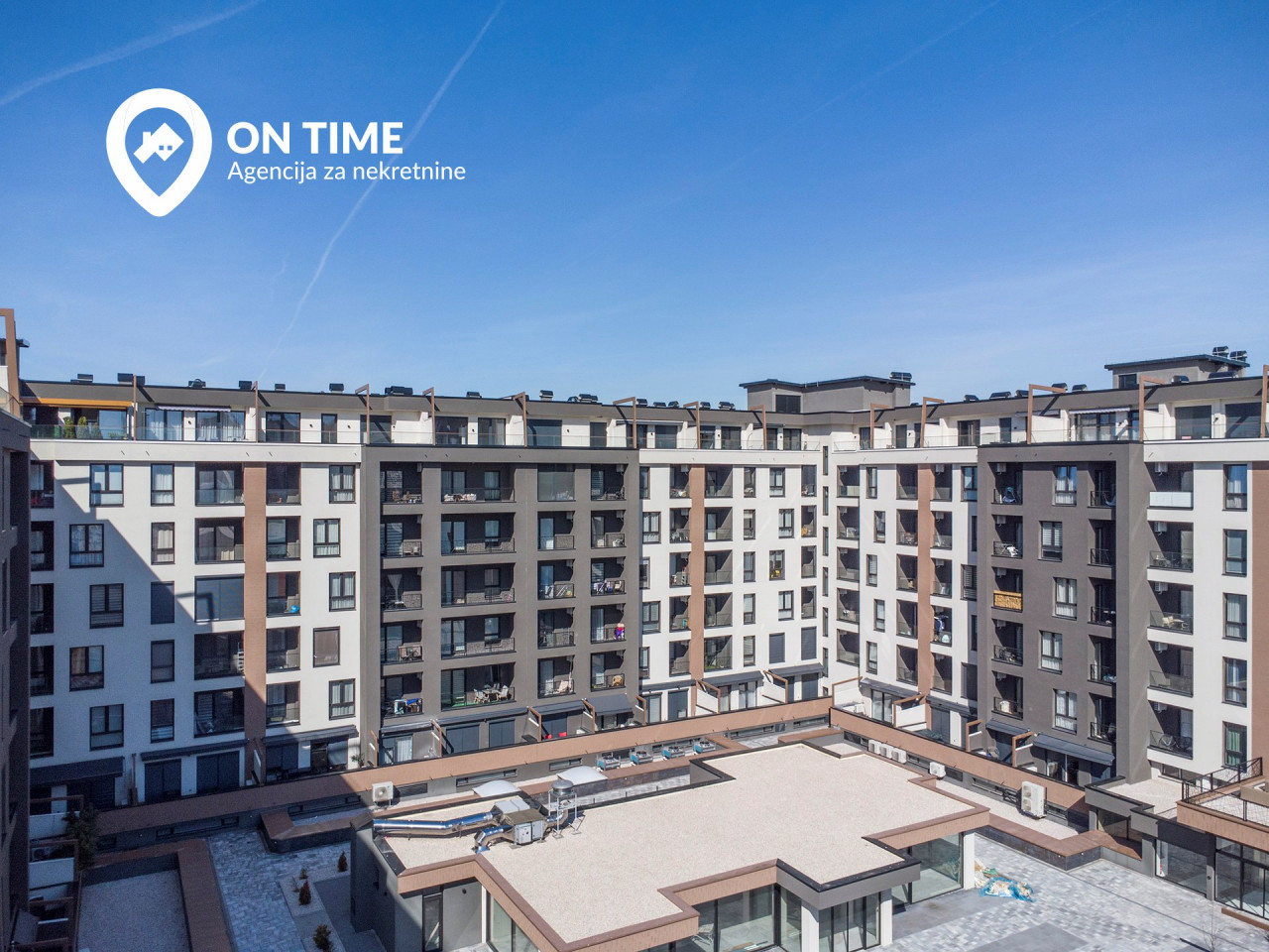 ON TIME IZDAJE : Luksuzan stan u Sarajevu, Bulevar, Garaza