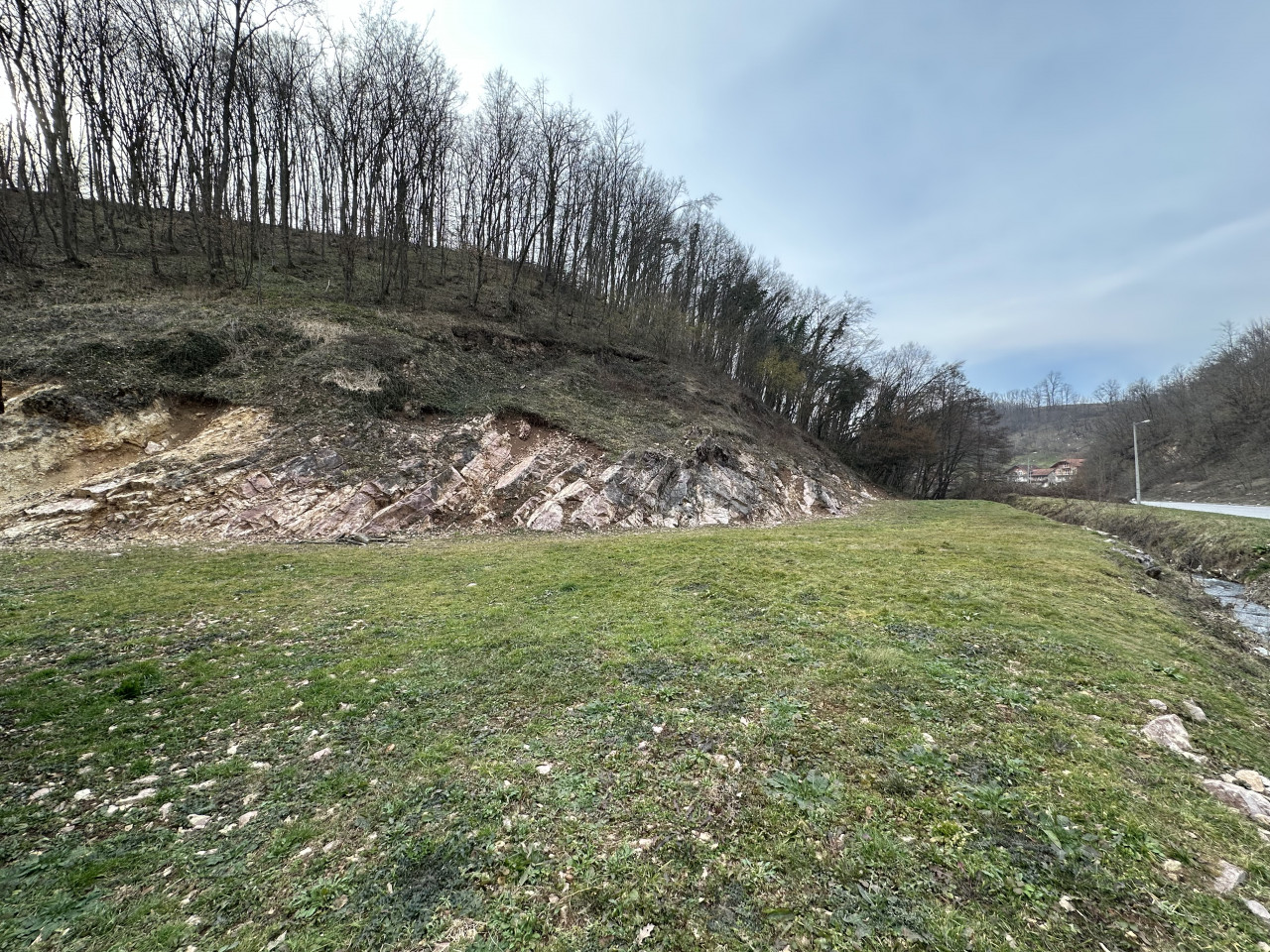 Zemljište pored magistralnog puta - 2531 m2 8