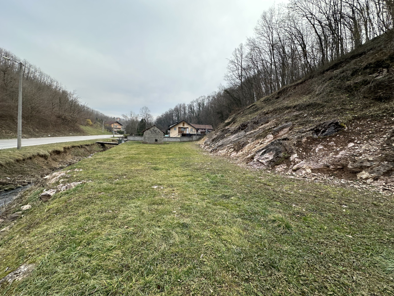 Zemljište pored magistralnog puta - 2531 m2 21
