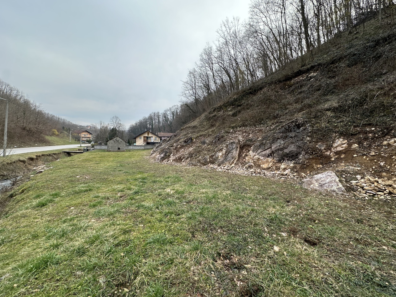 Zemljište pored magistralnog puta - 2531 m2 24