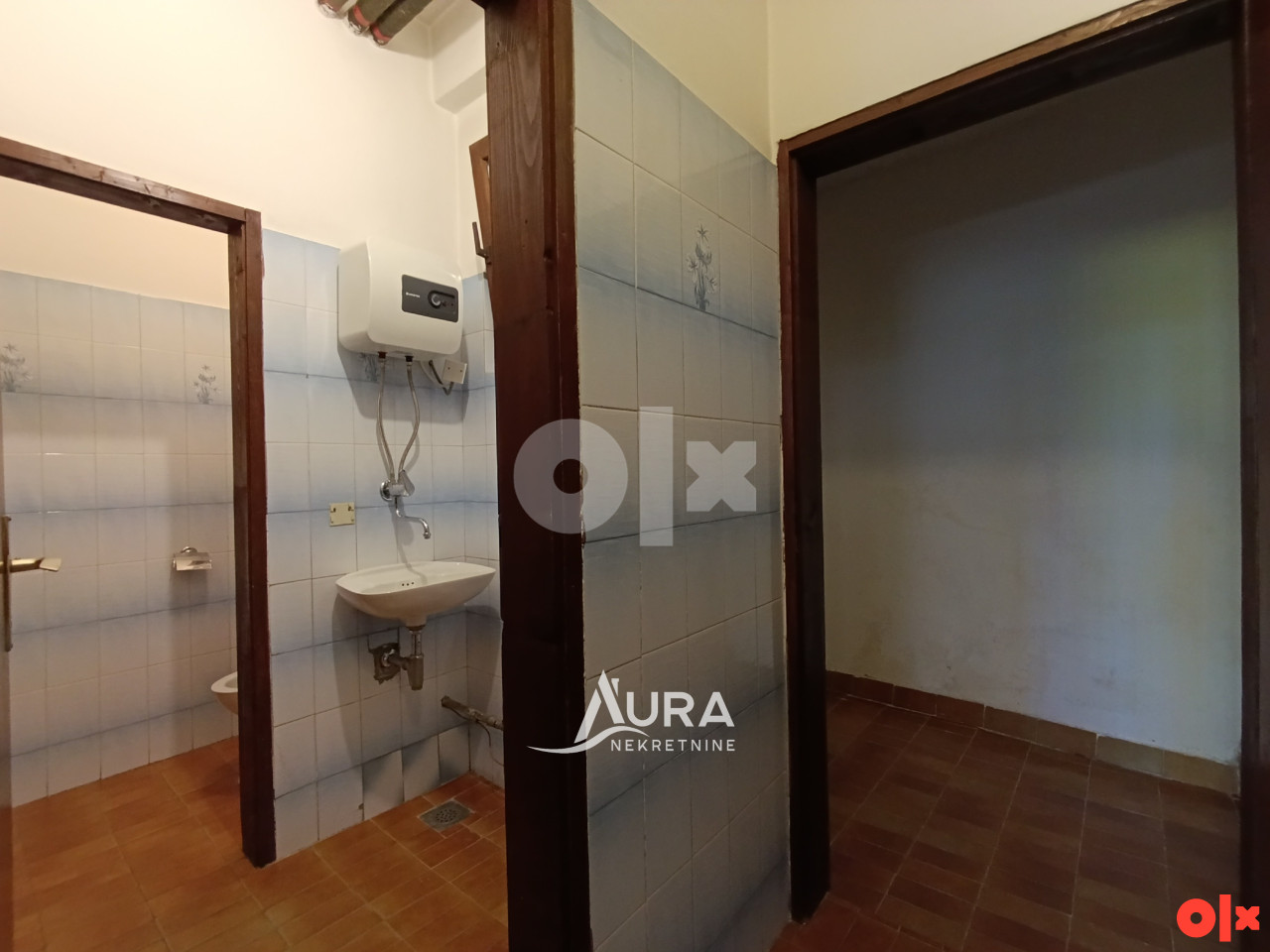 AURA/ Poslovni prostor sa skladištem / Centar, Breka 6