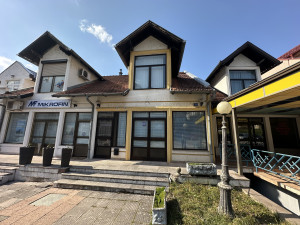 Stambeno-poslovni objekat u Prnjavoru - 144 m2