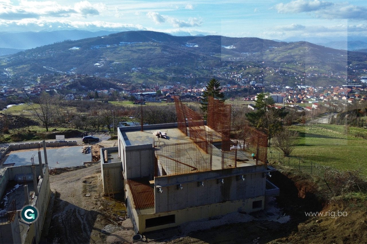 ZEMLJIŠNE PARCELE SA PROJEKTOM/ Poljine / PRODAJA 7