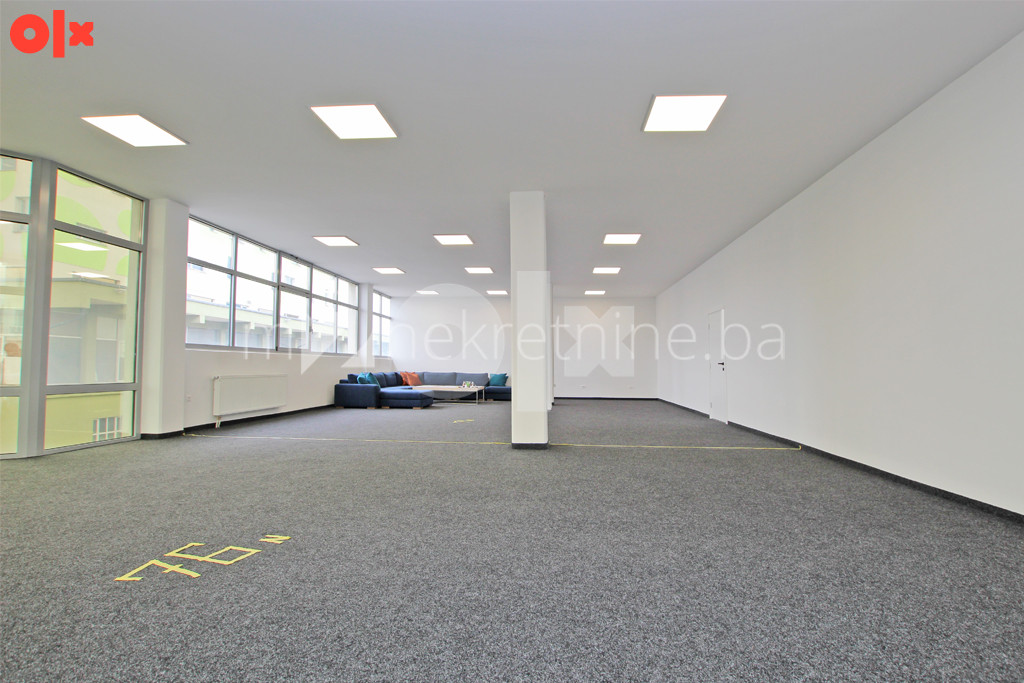 m2: Stup / Poslovni prostor 150m2 / 1. sprat / parking 3