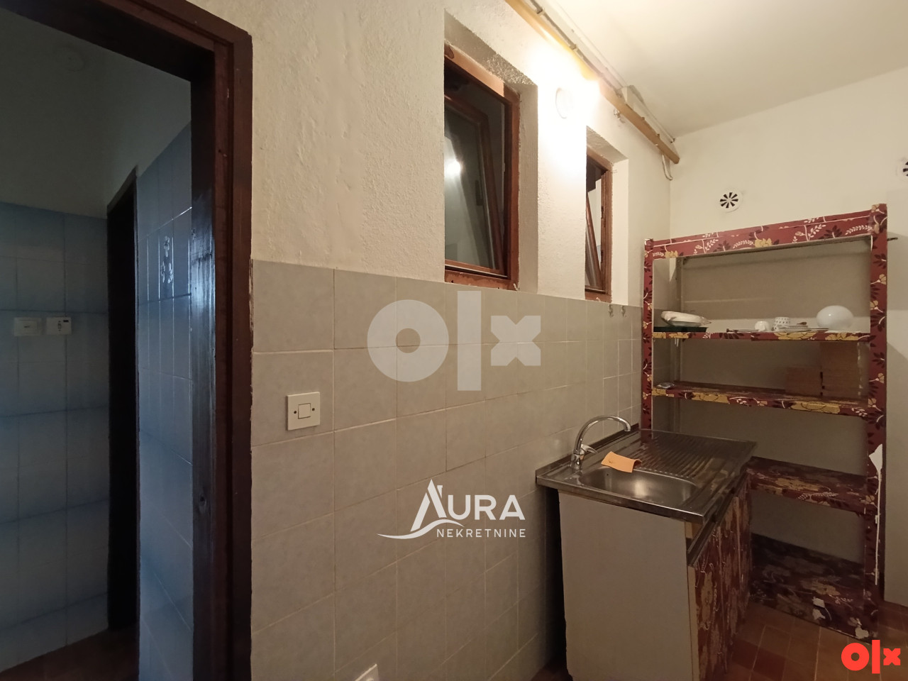 AURA/ Višenamjenski poslovni prostor / Centar 7