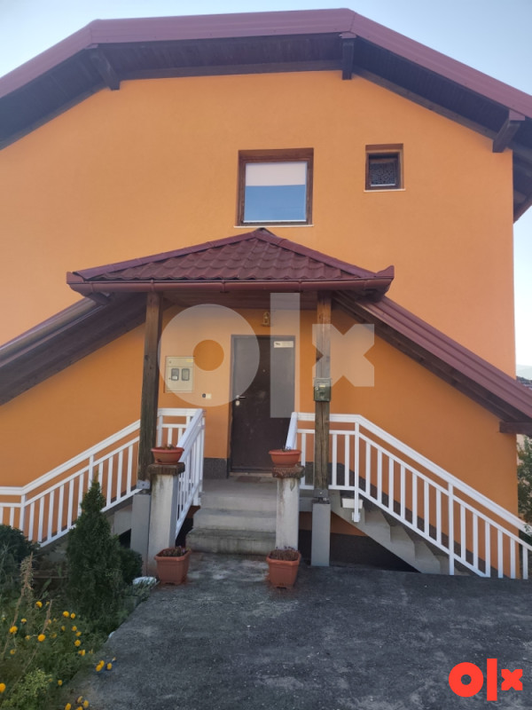 Prodaja Tarcin -Do  Kuce i okucnice