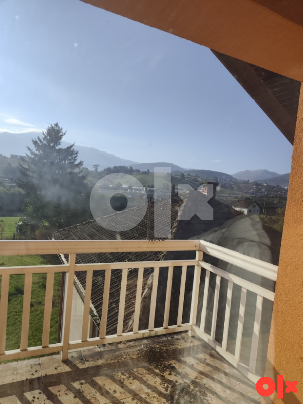 Prodaja Tarcin -Do  Kuce i okucnice 11
