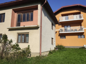 Prodaja Tarcin -Do  Kuce i okucnice photo 3