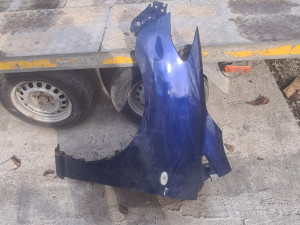 Blatobran lijevi mazda 5