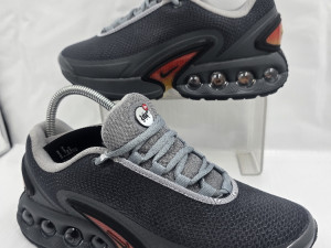 NIKE AIRMAX DN