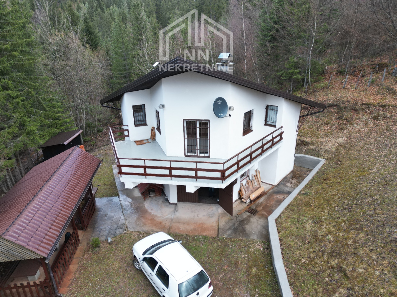 NN Nekretnine : Vikendica Pale / Jahorina