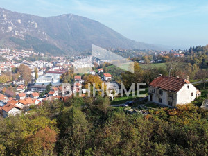 Kuća sa prelijepim pogledom, Travnik
