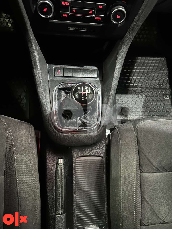 VW GOLF 6 1.6 TDI SW , 2011 GODINA, REGISTROVAN