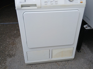 SUSILICA MIELE SA TOPLOTNOM PUMPOM 8.kg