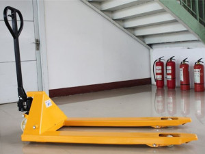 RUCNI PALETAR 2.5 T 3 T