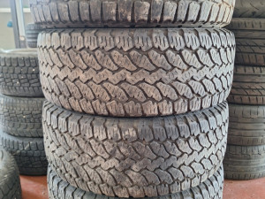 255 55 19 gume za 4x4 off road pirelli General